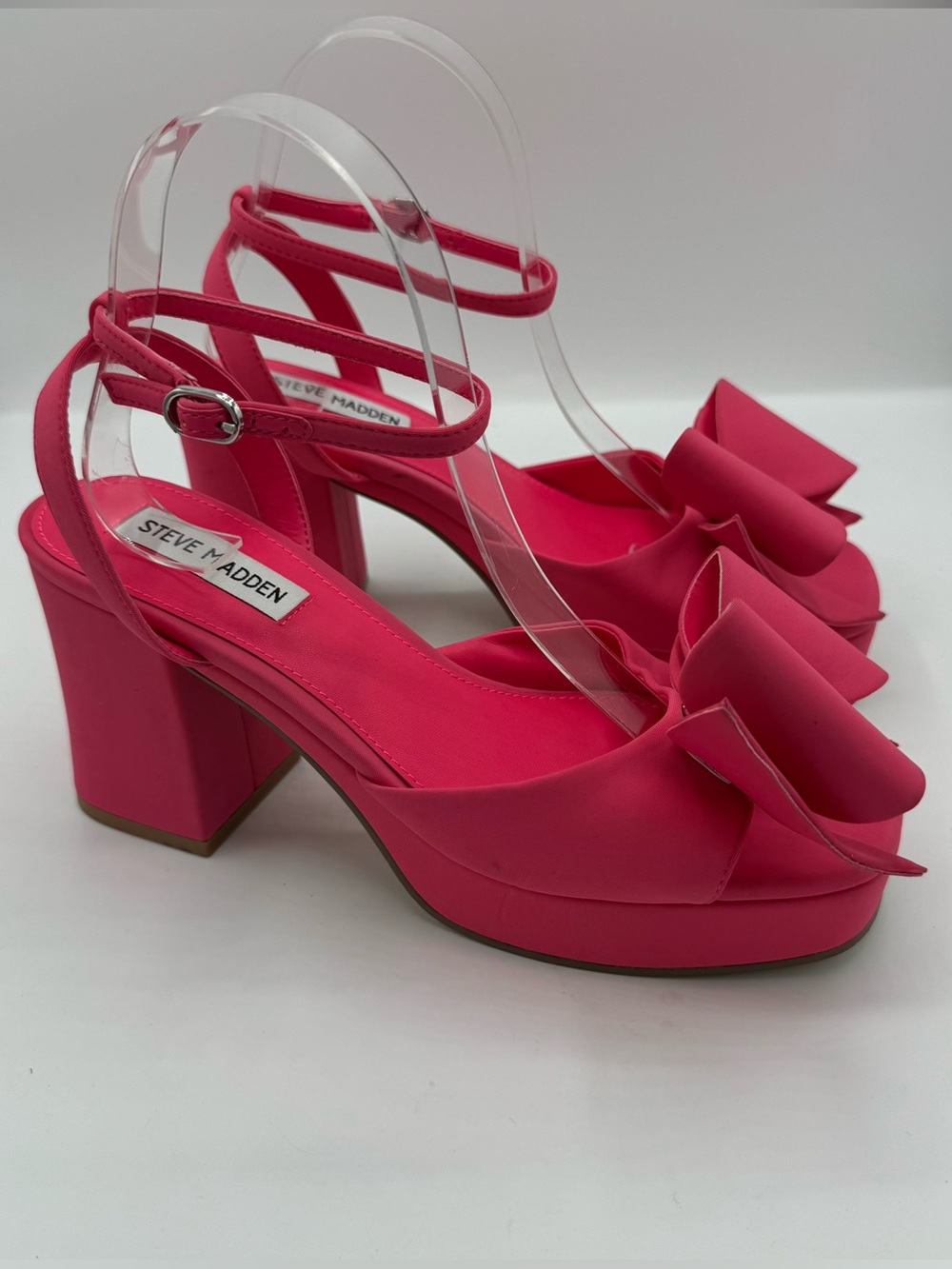 Steve Madden Aerin Satin Platform Heels Rhinestone Bow Pink size 8 Barbiecore